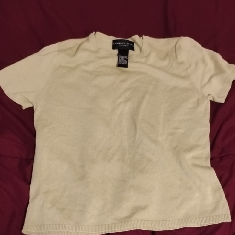 100% Silk Short Sleeve Knit Top - Green